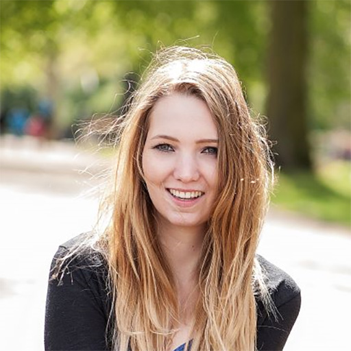 Ahlgrimm, Sandra
